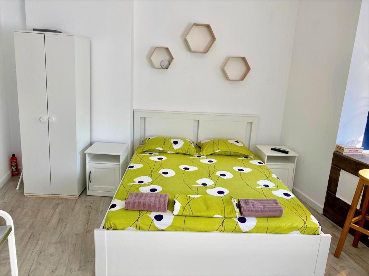 Central Old Town Studio Bukurešť Exteriér fotografie